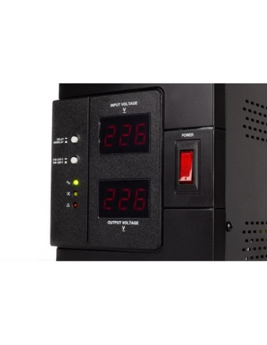 Comprar AVR 2000VA Regulador de voltaje automático. Precio en oferta