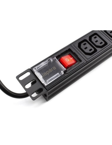 Regleta rack 19" 12 X IEC C13 con interruptor Lapara. Comprar y venta